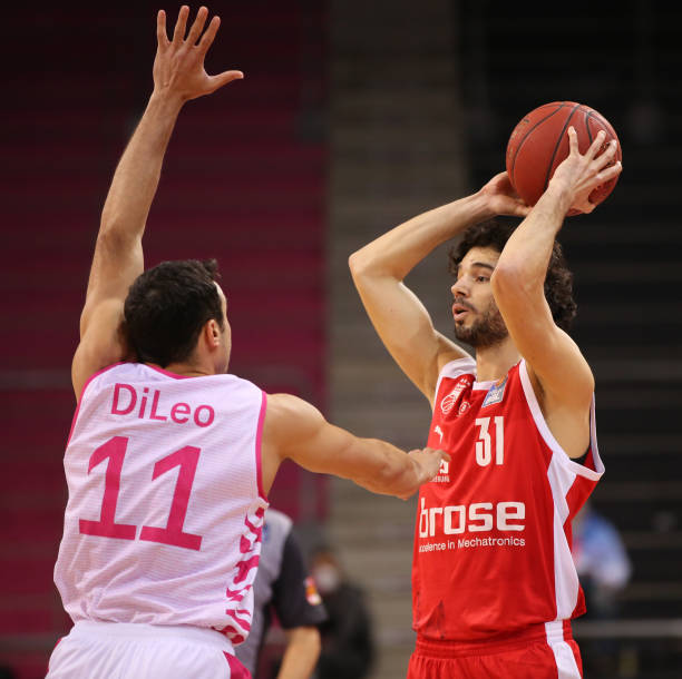 你需要我帮 你需要我帮