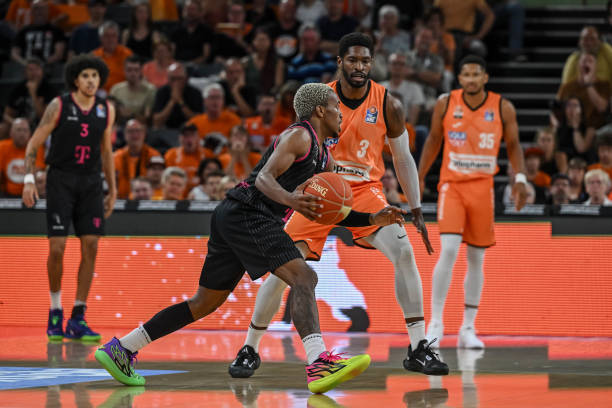 俱乐部必须 俱乐部必须